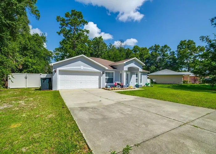 Beautiful, Immaculate & Cozy Home In Nice Neighbor